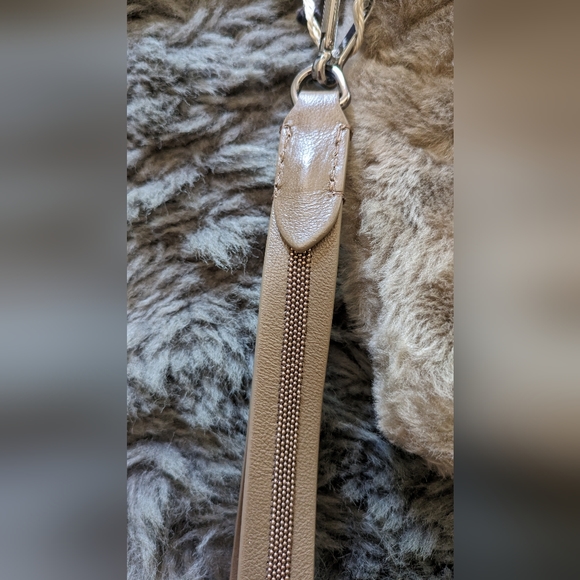 Brunello Cucinelli Genuine Fur Clutch. - Picture 6 of 14